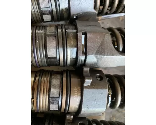 CUMMINS ISX Fuel Injector