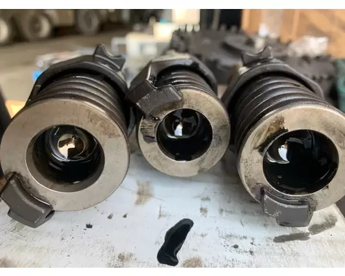 CUMMINS ISX Fuel Injector