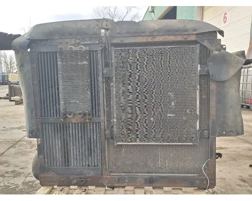 CUMMINS ISX Radiator