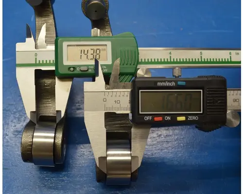 CUMMINS ISX Rocker Arm