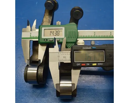 CUMMINS ISX Rocker Arm