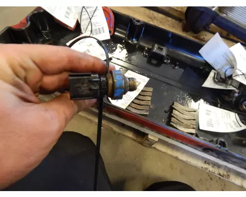 CUMMINS ISX Sensor