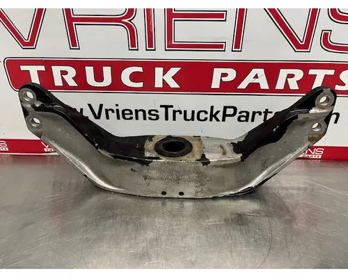 CUMMINS KENWORTH / PETERBILT Engine Mounts