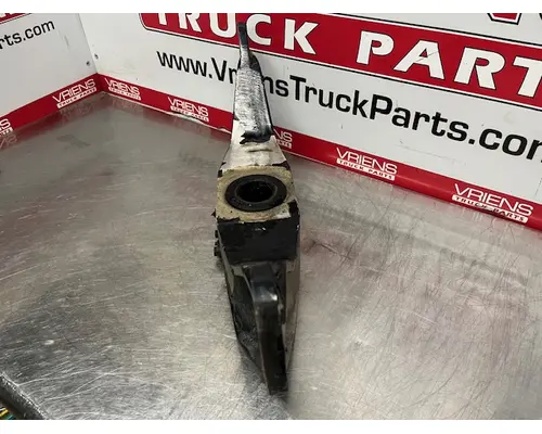 CUMMINS KENWORTH / PETERBILT Engine Mounts