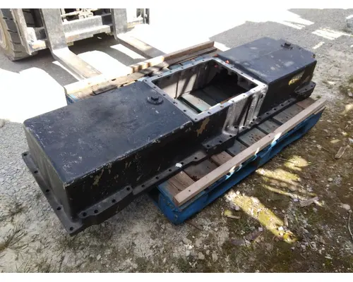 CUMMINS KTA38 OIL PAN