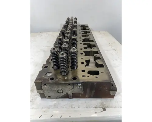 CUMMINS L10 Mechanical Cylinder Head