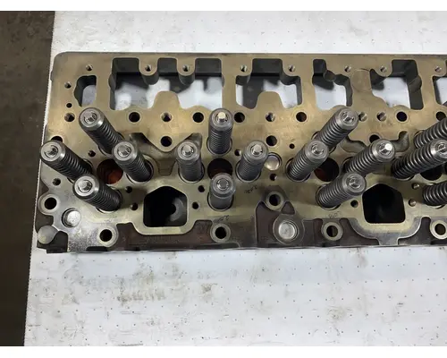 CUMMINS L10 Mechanical Cylinder Head