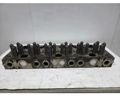 CUMMINS L10 Mechanical Cylinder Head