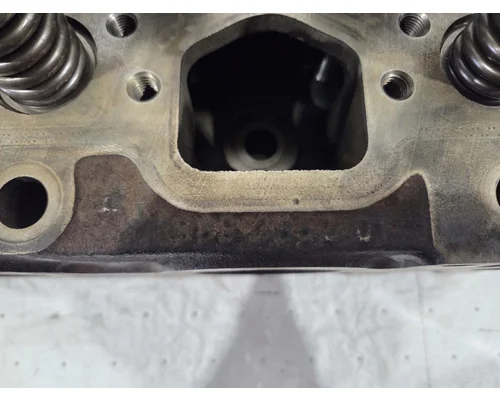 CUMMINS L10 Mechanical Cylinder Head