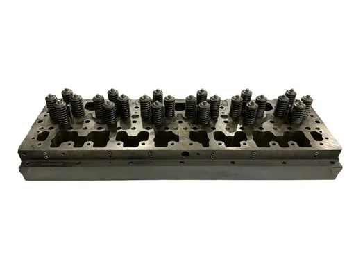 CUMMINS L10 Mechanical Cylinder Head