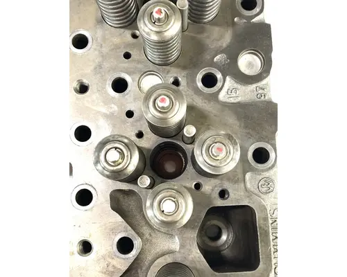 CUMMINS L10 Mechanical Cylinder Head