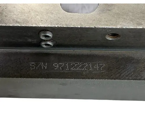 CUMMINS L10 Mechanical Cylinder Head