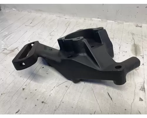 CUMMINS L10 Mechanical Engine Bracket