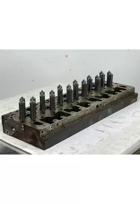 CUMMINS L10 Mechanical Engine Cylinder Head