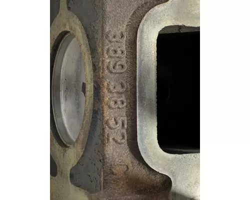 CUMMINS L10 Mechanical Engine Cylinder Head