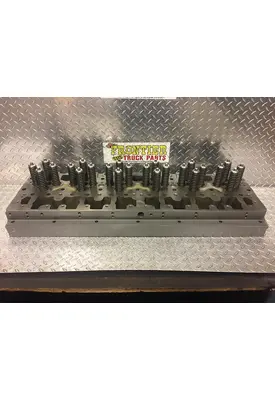CUMMINS L10 Cylinder Head