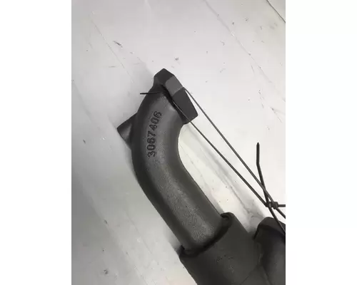 CUMMINS L10 Exhaust Manifold