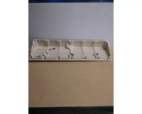 CUMMINS L10 VALVE COVER