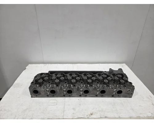 CUMMINS L9 Cylinder Head
