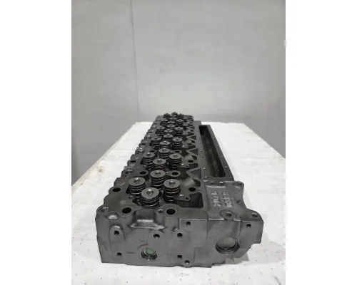 CUMMINS L9 Cylinder Head