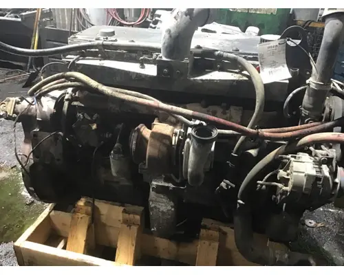CUMMINS M11 CELECT+ Engine Assembly