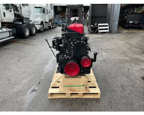 CUMMINS M11 CELECT+ Engine Assembly