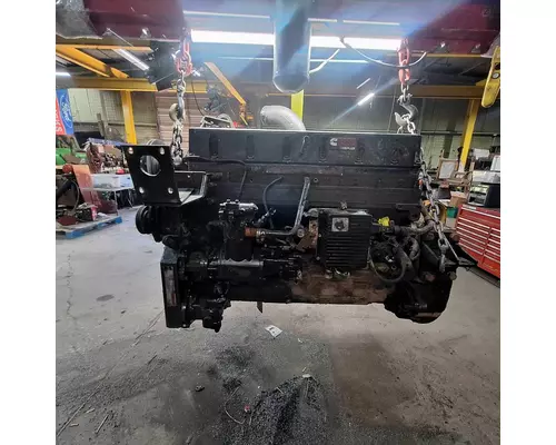 CUMMINS M11 CELECT+ Engine Assembly