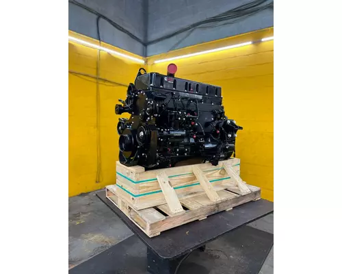 CUMMINS M11 CELECT+ Engine Assembly