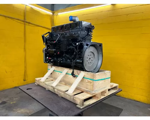 CUMMINS M11 CELECT+ Engine Assembly