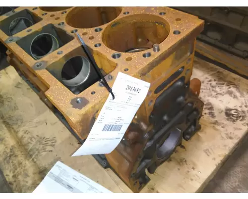 CUMMINS M11 CELECT   280-400 HP CYLINDER BLOCK