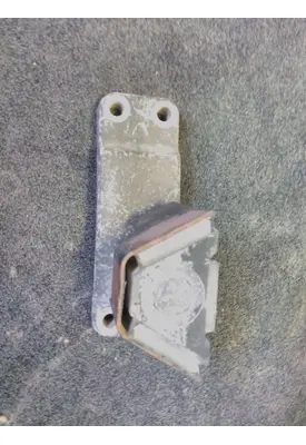CUMMINS M11 CELECT 280-400 HP ENGINE MOUNTS, ENGINE (REAR)