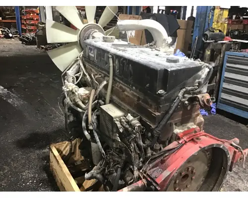CUMMINS M11 CELECT Engine Assembly