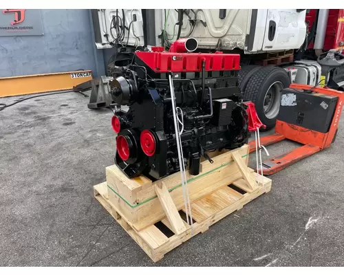 CUMMINS M11 CELECT Engine Assembly