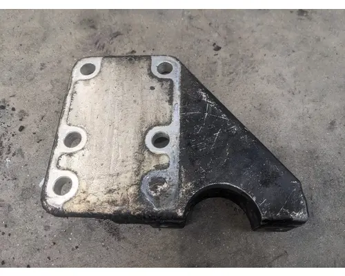 CUMMINS M11 CELECT Engine Mounts