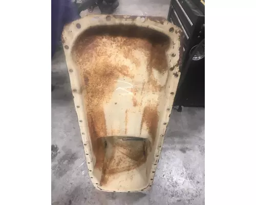 CUMMINS M11 CELECT Oil Pan