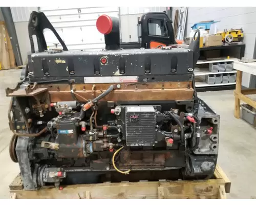 CUMMINS M11 Celect Engine Assembly