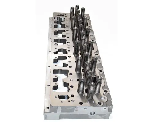 CUMMINS M11 Cylinder Head