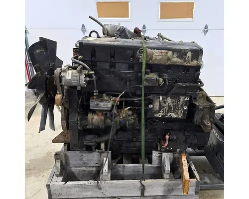 CUMMINS M11 Engine Assembly