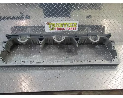 CUMMINS M11 Valve Cover