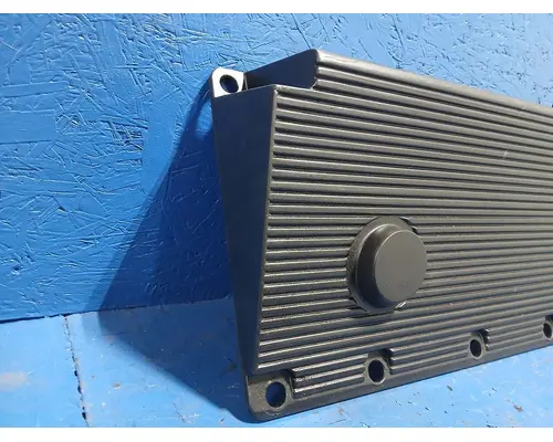 CUMMINS M11 Valve Cover