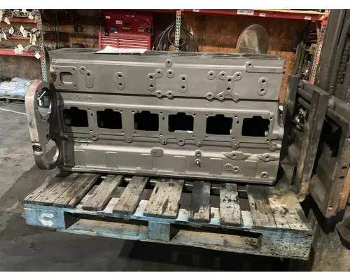 CUMMINS N14 CELECT+ Cylinder Block