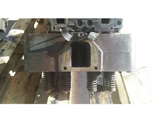 CUMMINS N14 CELECT+ Cylinder Head