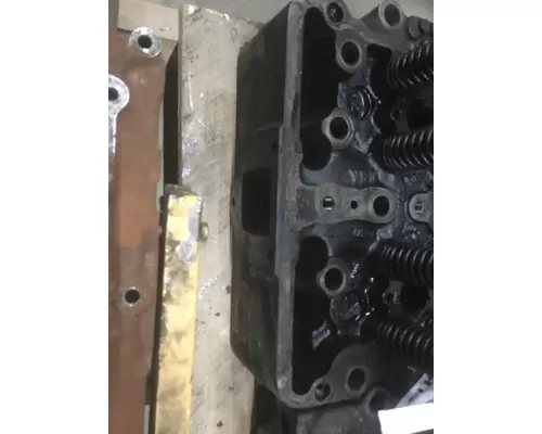 CUMMINS N14 CELECT   410-435 HP CYLINDER HEAD