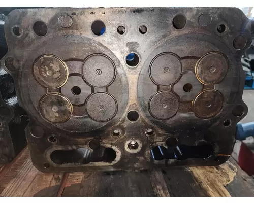 CUMMINS N14 CELECT Cylinder Head