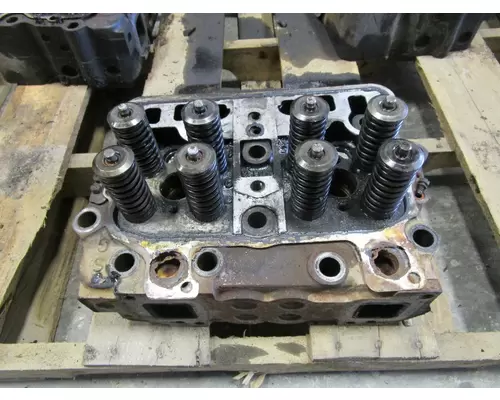 CUMMINS N14 CELECT Cylinder Head