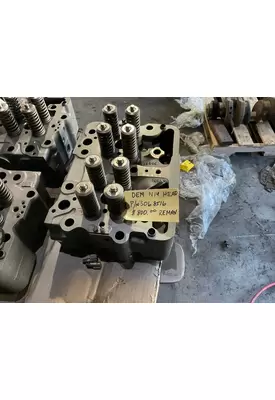 CUMMINS N14 CELECT Cylinder Head