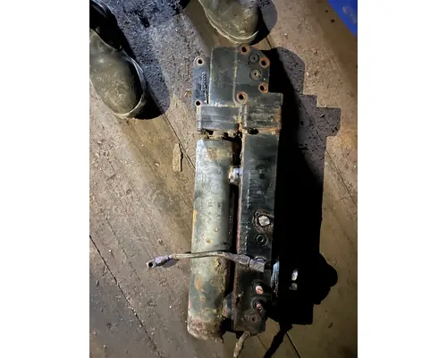 CUMMINS N14 CELECT Engine Oil Cooler