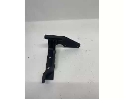 CUMMINS N14 Celect Plus Engine Bracket