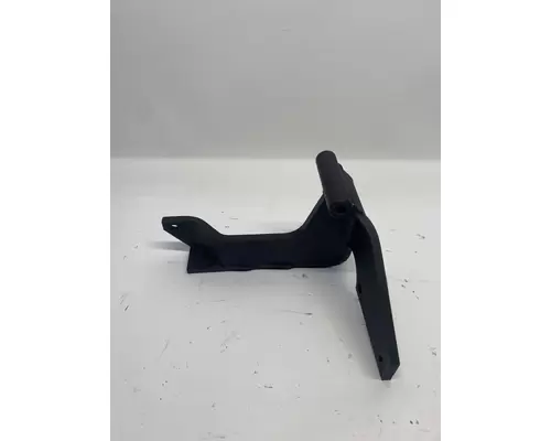 CUMMINS N14 Celect Plus Engine Bracket