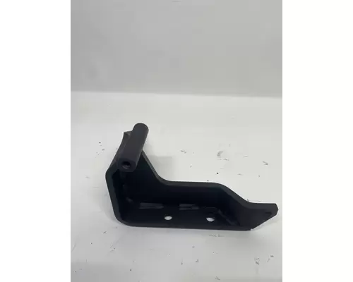 CUMMINS N14 Celect Plus Engine Bracket